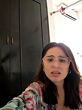 Snapshot of Akane24 chatting on 09/21/25, 08:43 Akane24 online show from 09/21/25, 08:43