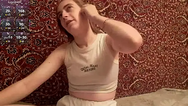 ivetabloom online show from 10/18/25, 05:35