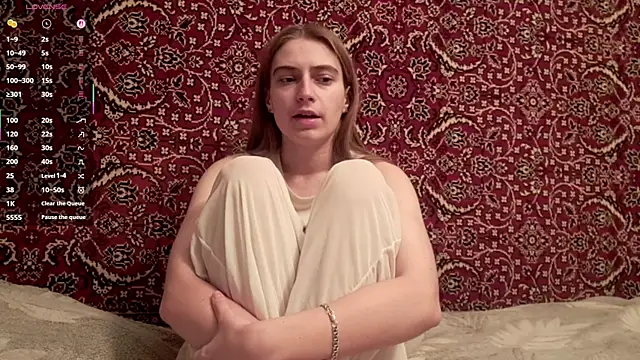 ivetabloom online show from 12/04/25, 07:55