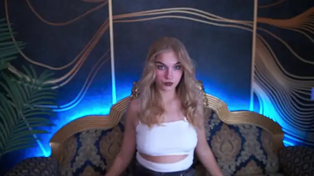 AlinaLiii online show from 11/13/25, 08:19