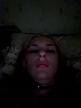 LaraDiva7799 online show from 09/25/25, 09:51