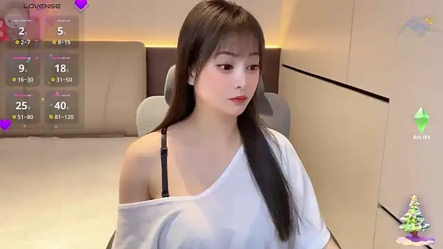 Snapshot of Koo-liy chatting on 07/20/26, 05:44 Koo-liy online show from 07/20/26, 05:44