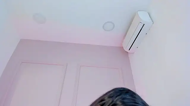 miia blaze online show from 10/24/25, 06:37