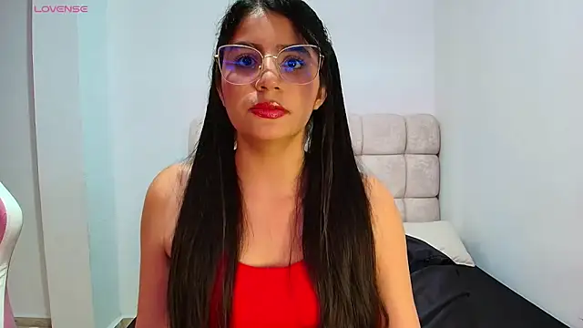 Julieta Rose19 online show from 02/16/26, 11:45