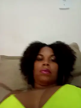 PrettahSantos online show from 09/22/25, 11:29