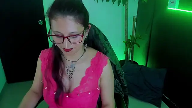 VictoriaSpenser online show from 11/13/25, 08:19