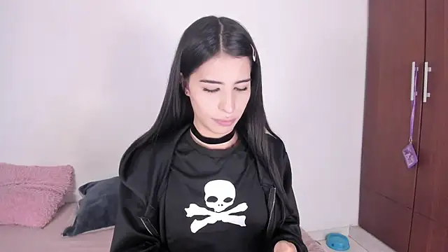 Snapshot of ScarlettRosetti chatting on 03/21/26, 01:54 ScarlettRosetti online show from 03/21/26, 01:54