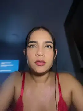 Snapshot of Valery_lux16 chatting on 05/30/26, 11:13 Valery lux16 online show from 05/30/26, 11:13