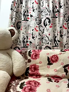 Snapshot of Linda_rouse chatting on 10/01/25, 08:48 Linda rouse online show from 10/01/25, 08:48