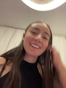 Snapshot of Innerpeace_ chatting on 03/31/26, 12:45 Innerpeace online show from 03/31/26, 12:45