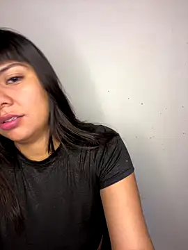 Snapshot of Bulma04 chatting on 09/29/25, 09:14 Bulma04 online show from 09/29/25, 09:14