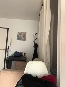 Snapshot of alessiobaz chatting on 02/28/26, 12:50 alessiobaz online show from 02/28/26, 12:50