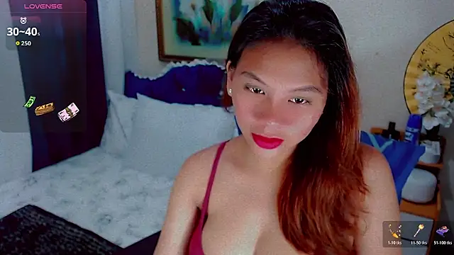 Snapshot of Prettypreggy chatting on 11/21/25, 12:43 Prettypreggy online show from 11/21/25, 12:43