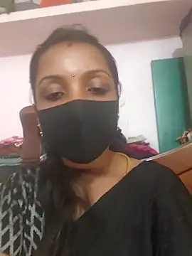 Snapshot of Tamil_Swathi chatting on 03/24/26, 08:41 Tamil Swathi online show from 03/24/26, 08:41