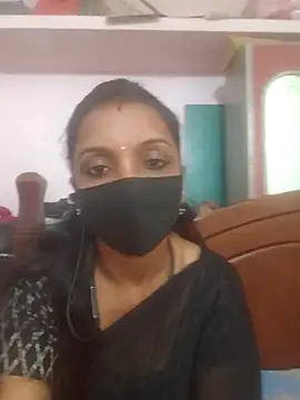 Snapshot of Tamil_Swathi chatting on 03/28/26, 05:18 Tamil Swathi online show from 03/28/26, 05:18