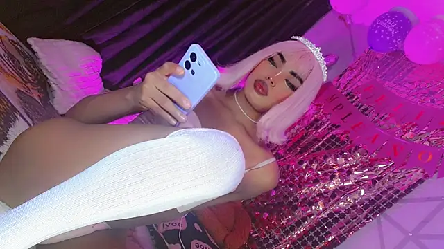 Snapshot of babyaisha19 chatting on 09/21/25, 06:26 babyaisha19 online show from 09/21/25, 06:26