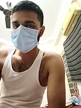 Charm Queen online show from 02/12/26, 04:57