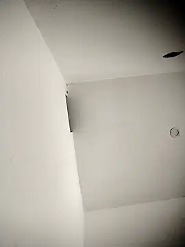 Snapshot of chatting on 09/22/25, 01:57 online show from 09/22/25, 01:57