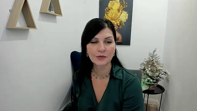 Moon Veloure1 online show from 12/04/25, 03:05