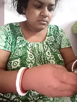 Deborbhavi222 online show from 04/28/26, 05:23