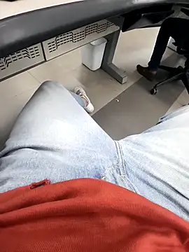 Snapshot of Punjabi27 chatting on 10/03/25, 01:41 Punjabi27 online show from 10/03/25, 01:41