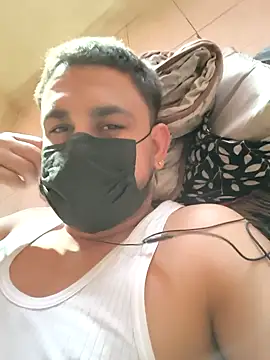 Snapshot of Punjabi27 chatting on 11/28/25, 10:40 Punjabi27 online show from 11/28/25, 10:40