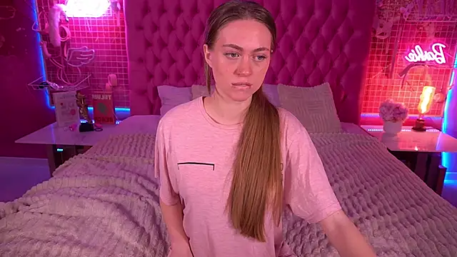 Snapshot of GoGoDream chatting on 03/06/26, 07:38 GoGoDream online show from 03/06/26, 07:38