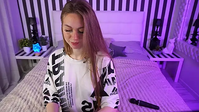 Snapshot of GoGoDream chatting on 04/03/26, 07:50 GoGoDream online show from 04/03/26, 07:50