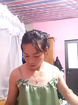 Snapshot of dorothyxx chatting on 10/15/25, 10:26 dorothyxx online show from 10/15/25, 10:26