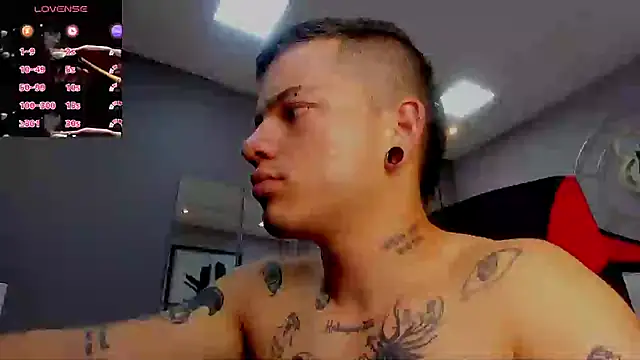 wildthor26 online show from 10/11/25, 06:56