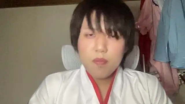 nuu1 221 online show from 10/31/25, 06:09