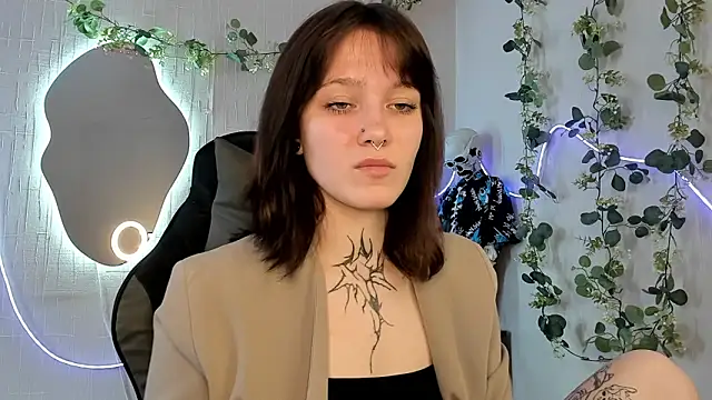 Elastikisss online show from 04/17/26, 09:34