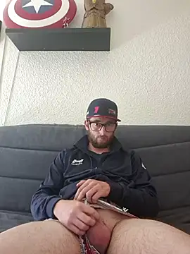 Snapshot of nymphomaniecouple chatting on 04/15/26, 09:49 nymphomaniecouple online show from 04/15/26, 09:49