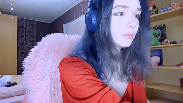 Snapshot of VividSienna chatting on 05/22/26, 06:46 VividSienna online show from 05/22/26, 06:46