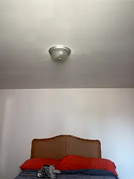 mrpeke online show from 10/18/25, 03:02