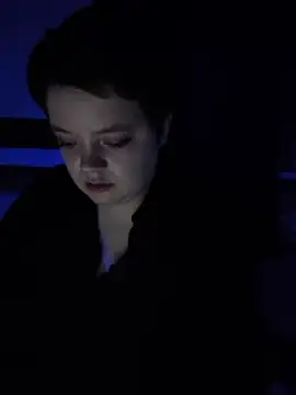 Snapshot of Katy2323 chatting on 12/20/25, 08:49 Katy2323 online show from 12/20/25, 08:49