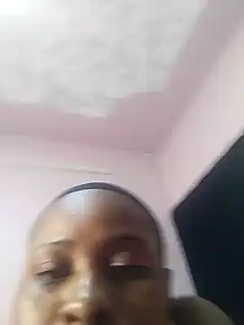 Snapshot of champee1313 chatting on 09/21/25, 05:58 champee1313 online show from 09/21/25, 05:58