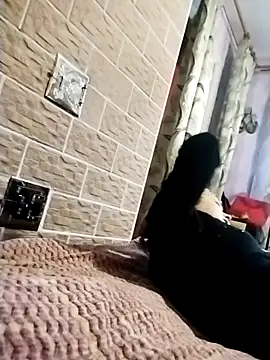 Ponka2011 online show from 11/25/25, 06:24