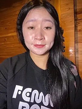 violet-00 online show from 11/04/25, 04:44