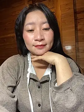 violet-00 online show from 12/01/25, 01:05