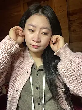 Snapshot of violet-00 chatting on 02/03/26, 01:37 violet-00 online show from 02/03/26, 01:37
