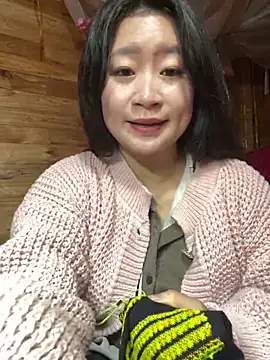 Snapshot of violet-00 chatting on 02/03/26, 02:53 violet-00 online show from 02/03/26, 02:53