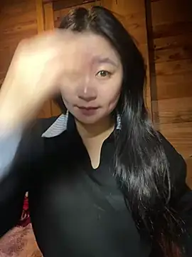 Snapshot of violet-00 chatting on 02/16/26, 01:57 violet-00 online show from 02/16/26, 01:57