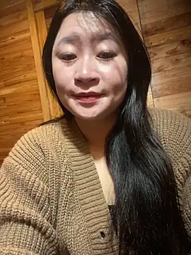 Snapshot of violet-00 chatting on 02/18/26, 01:34 violet-00 online show from 02/18/26, 01:34