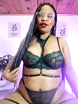 Lauraricci   online show from 10/04/25, 10:24