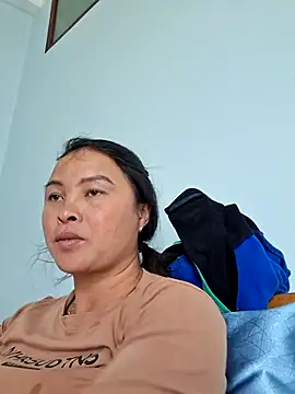 xuxulovezz online show from 01/11/26, 09:03