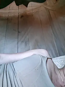 xuxulovezz online show from 03/02/26, 05:30