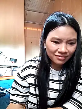 Suny babyy online show from 04/03/26, 01:58