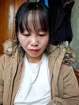 helenzz online show from 11/02/25, 12:57