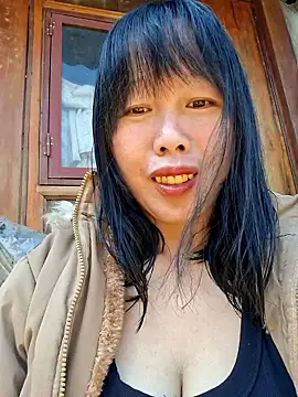 helenzz online show from 11/23/25, 03:28